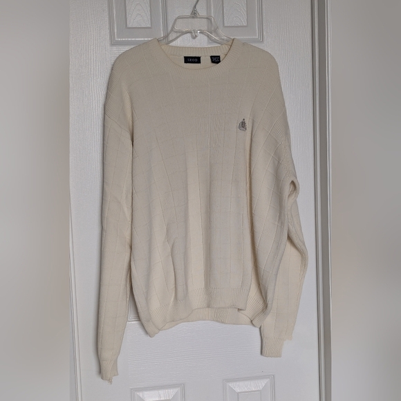 Izod Men's (Size L) Cream Cotton Crewneck Knit Sweater w/Textured Grid Design - Picture 3 of 15